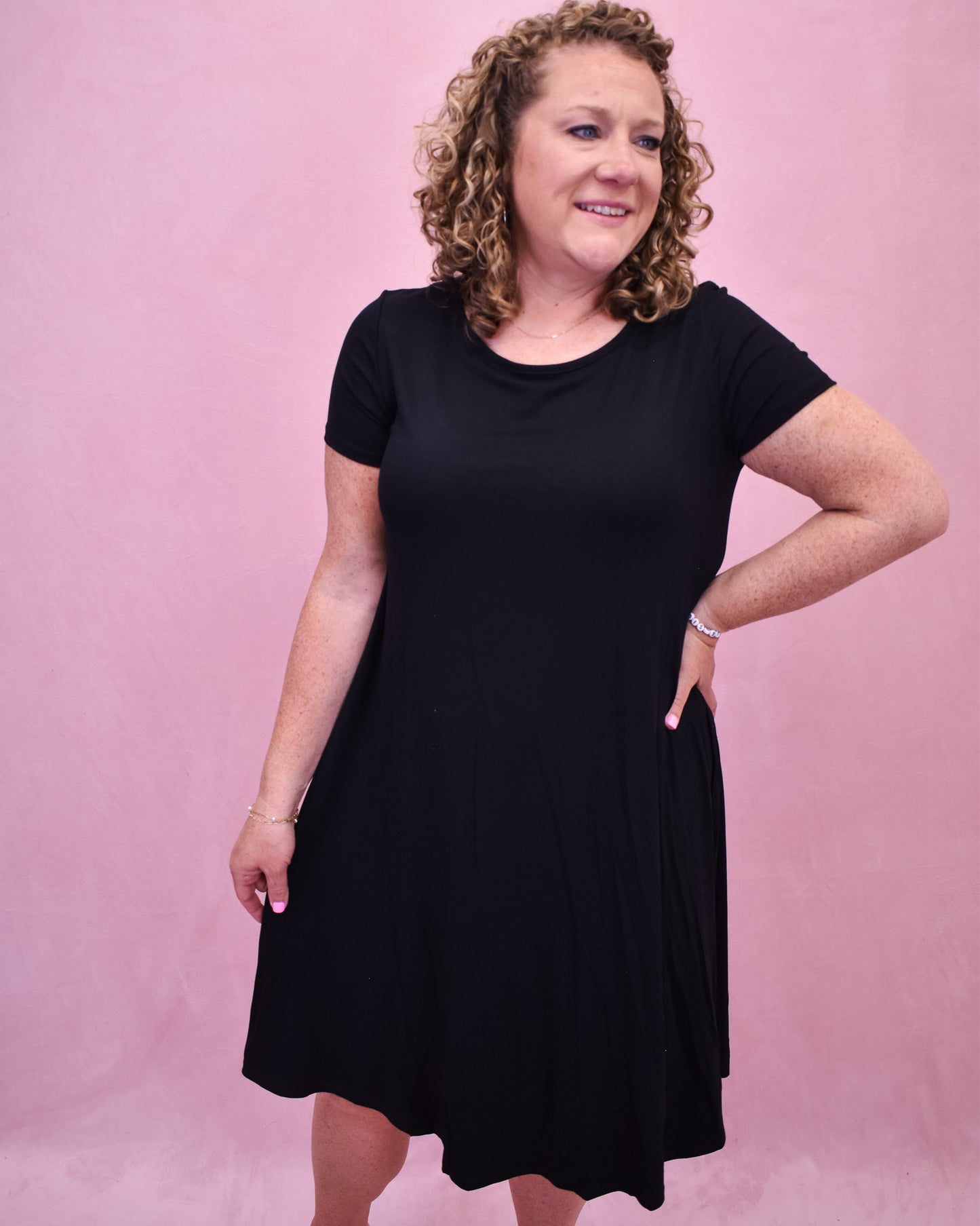 Simply Basic Casual Midi Dress