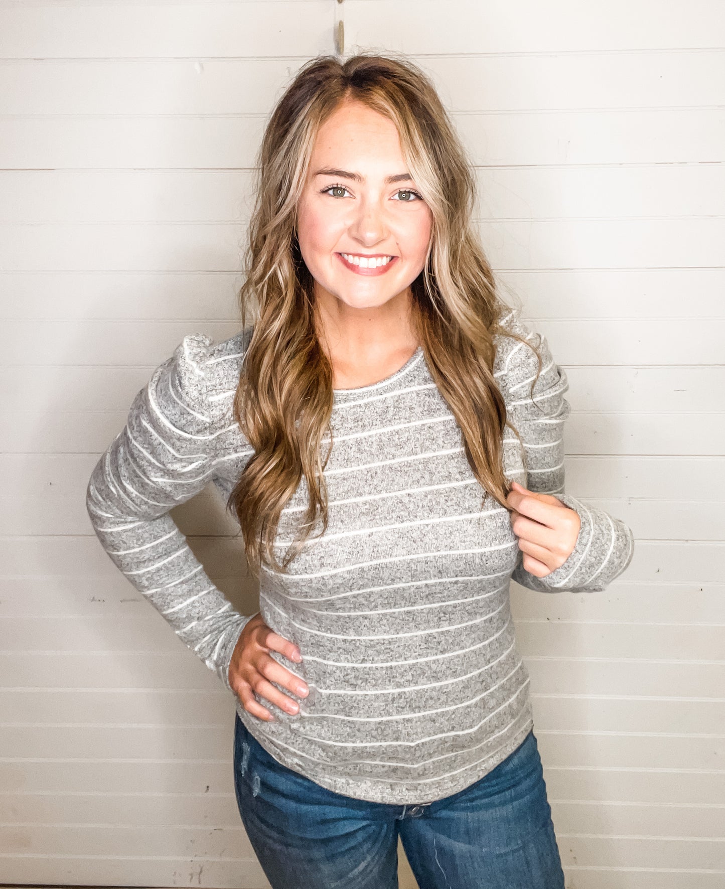 Puff Shoulder Long Sleeve Top
