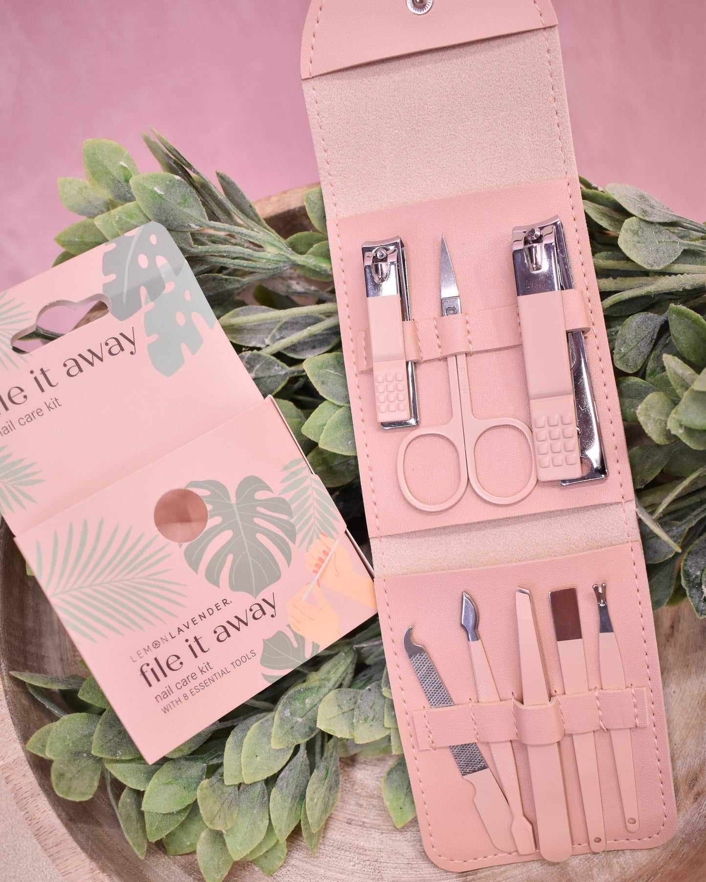 LL File It Away Nail Care Kit