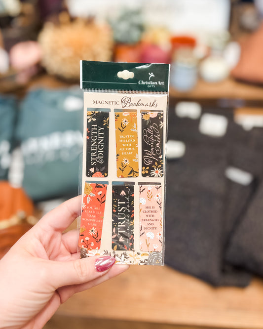 Magnetic Bookmark Set