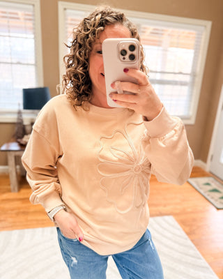 Early Start Corded Flower Pullover - The Southern Loft