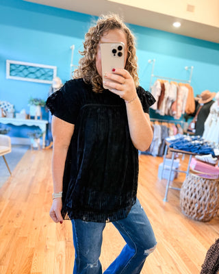 Floral + Lace Short Sleeve Blouse - The Southern Loft