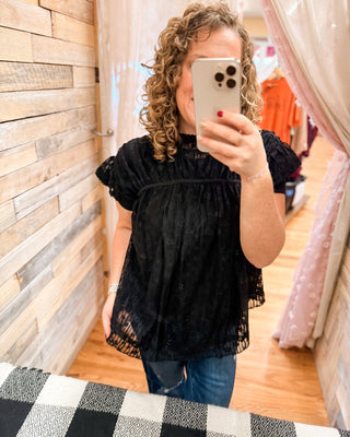 Floral + Lace Short Sleeve Blouse - The Southern Loft