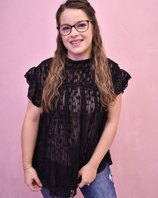 Floral + Lace Short Sleeve Blouse - The Southern Loft