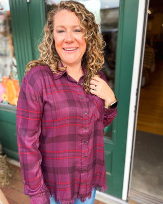 Perfectly Undone Plaid Frayed Hem Top - The Southern Loft