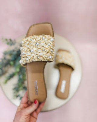 The Kinsley Woven Pearl Slide Sandal - The Southern Loft