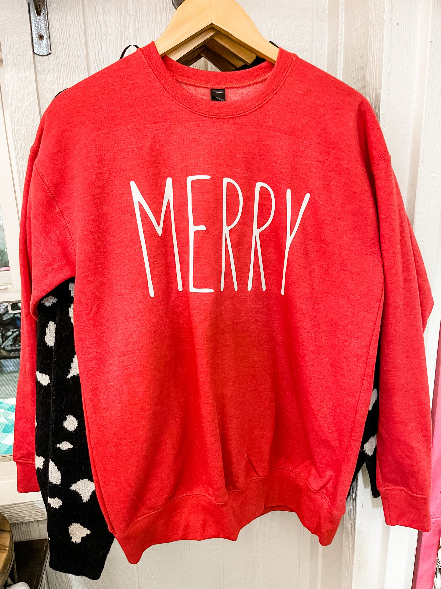 Long Sleeve "Merry" Graphic Pullover